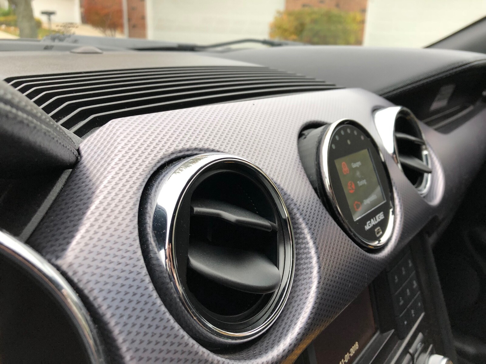 nGauge A/C Vent Dashboard Mount for 20152019 Ford Mustang (S550