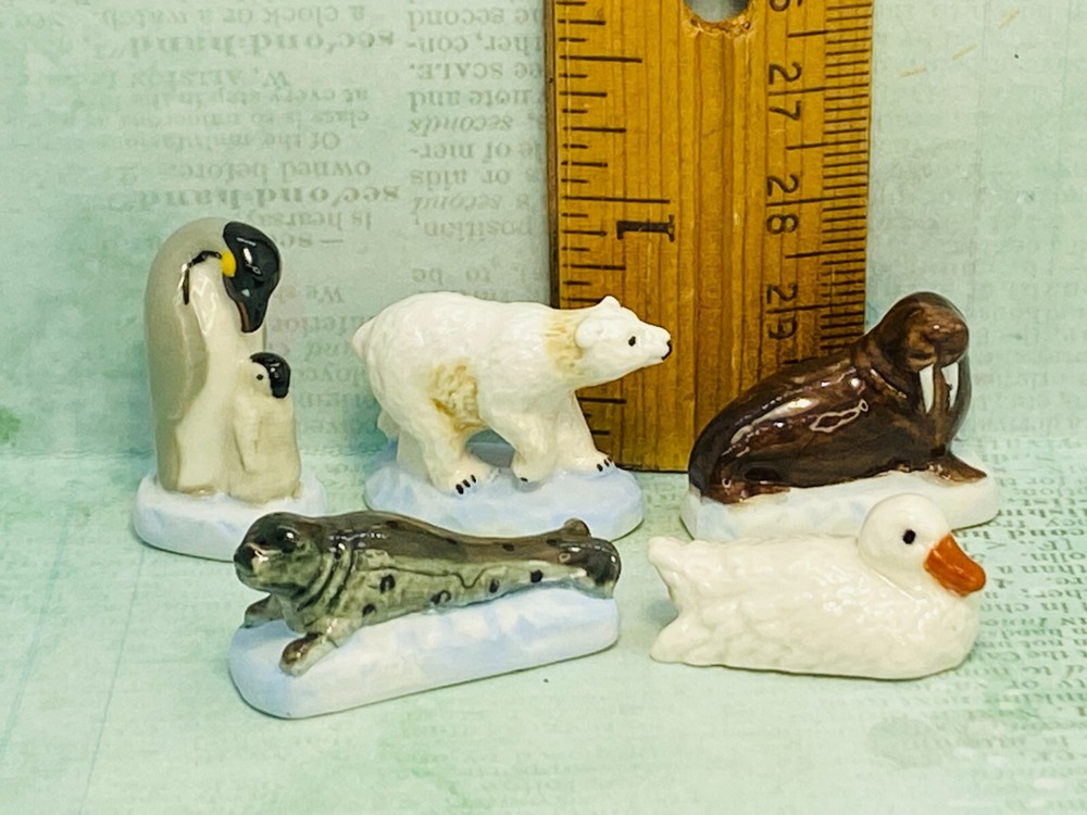 POLAR ANIMALS Bear Walrus Penguins Seal  French Feves Dollhouse Miniatures