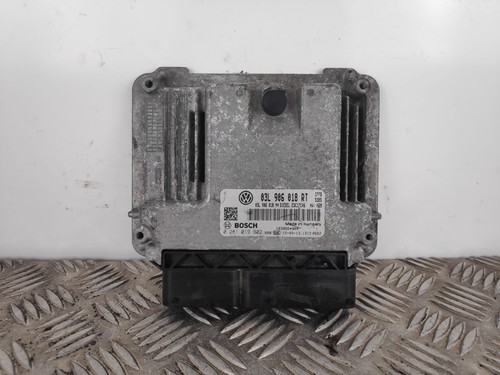 2015 SKODA SUPERB III 3V3 ECU 03L 906 018 RT