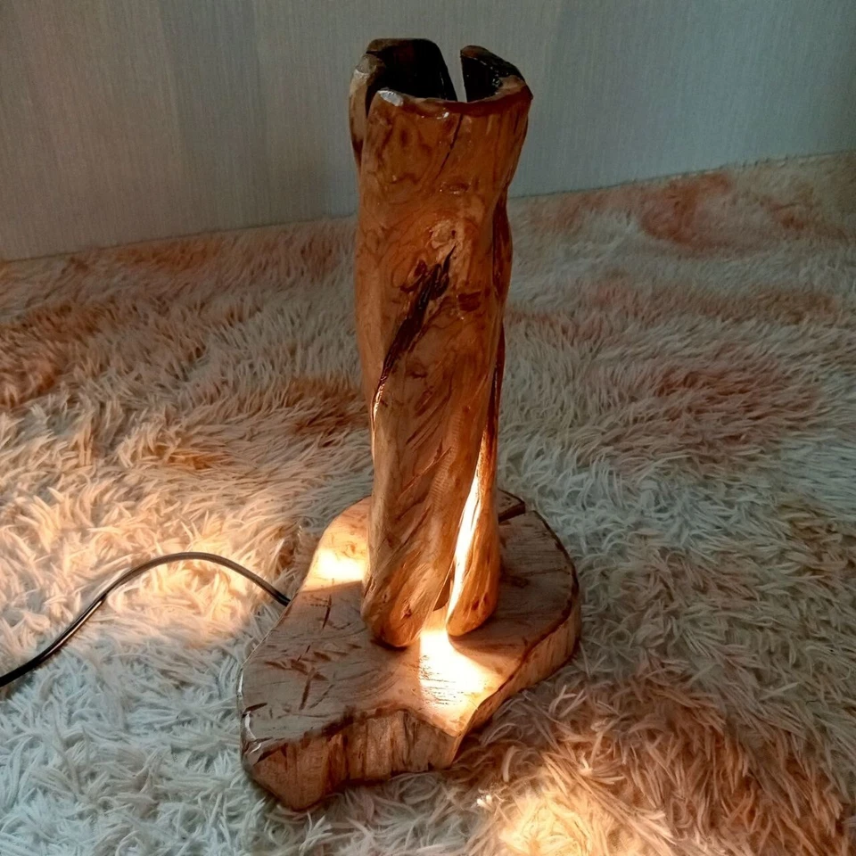 Lámpara de Noche de Madera, EXCLUSIVA Lámpara Hecha a Mano, Lámpara de Madera Natural, Envío GRATIS Foto 4 de 4