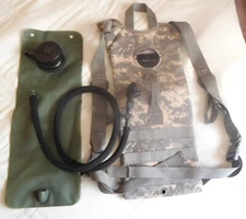 U.S. Camel Bak Molle II Hydration Carrier-New/Unissued