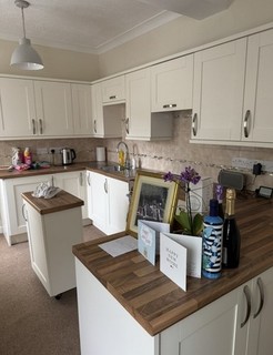 Kitchen units available including extractor sink and worktop