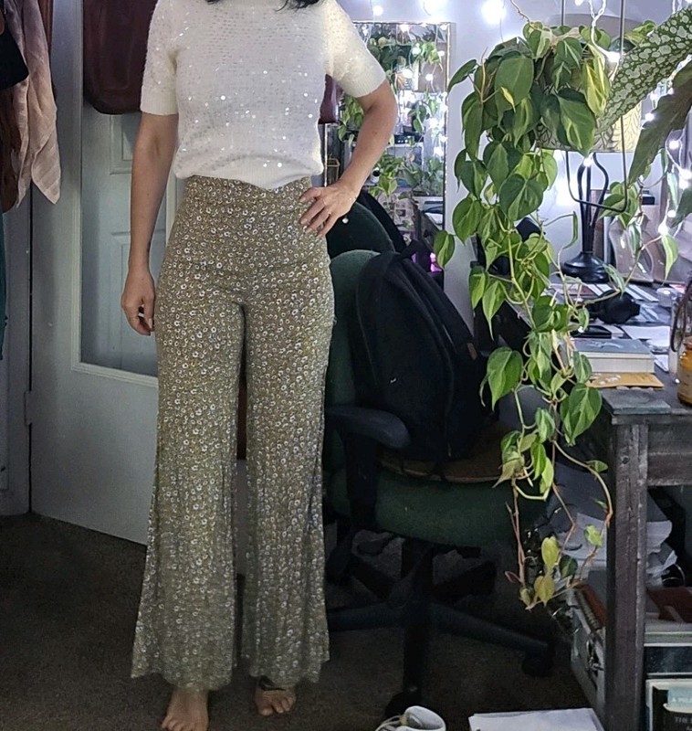 Skylar+madison Yellow Flower Dress Pants Size Small Urban Outfitters