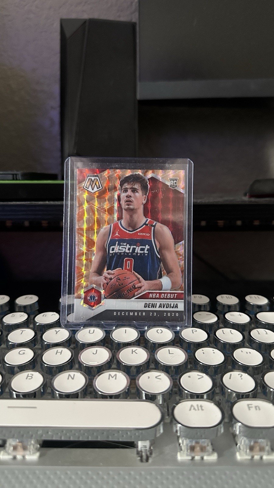 2020-21 Panini Mosaic - NBA Debut Deni Avdija #272 Reactive Orange Prizm (RC)