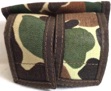UNCLE MIKES DOUBLE SPEED LOADER BELT POUCH/CASE CAMO 8831-0 NOS OEM NEW
