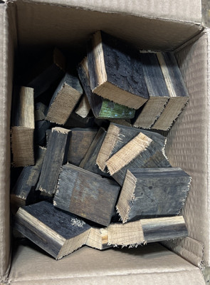   Eiche Whiskyfass Holzbrocken - 2KG zum Grillen, Räuchern & Kochen