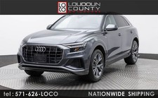 2021 Audi Q8 Premium Plus 55 TFSI quattro Tiptronic Stunning Condition!