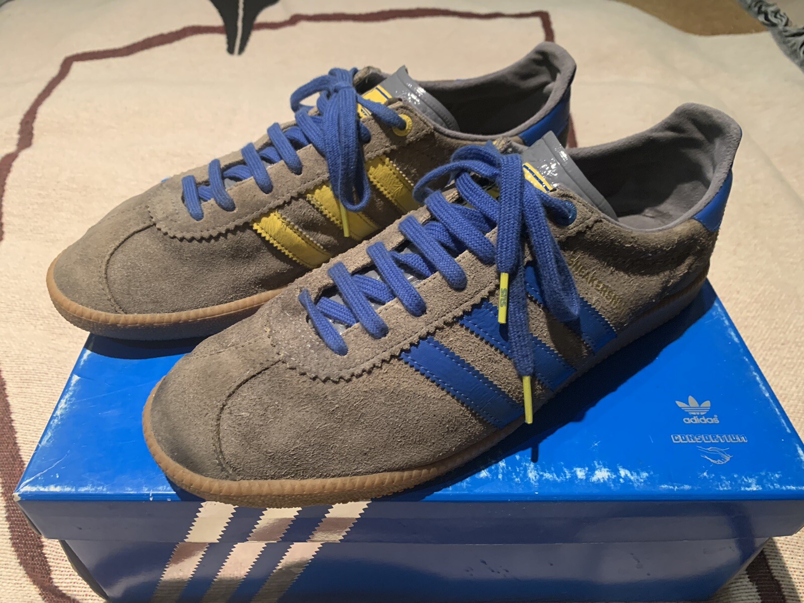 Rare SNS x adidas Consortium 2009 ‘My Cities’ Collection Size 10