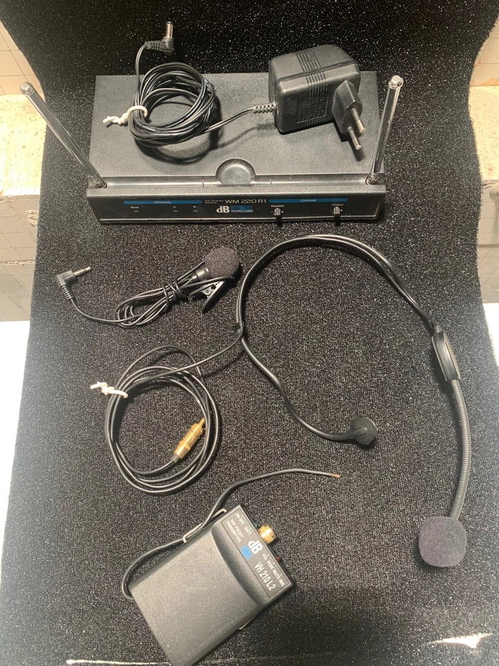 DB TECHNOLOGIE WM210 radiomicrofono archetto VHF 174.500 Usato - Immagine 2 di 3