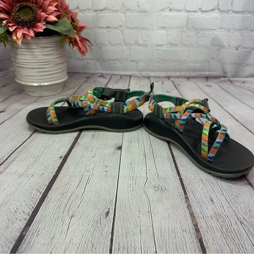 chaco bright geometric design strappy Sandals outdoor gorpcore sz kids 2 - Picture 3 of 6