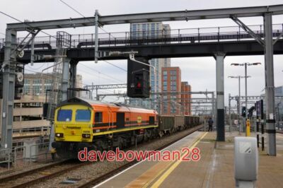 PHOTO  CLASS 59 59206  PASSES READING  WORKING 7C77 ACTON YARD TO MEREHEAD QUARR