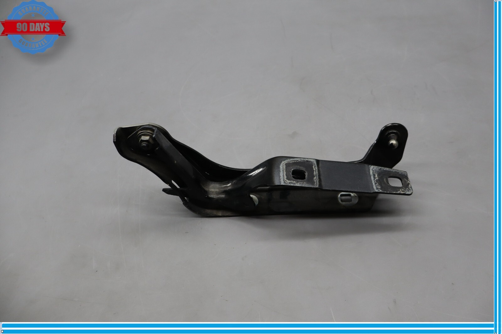 Maserati Ghibli 2014-2017 Front Left Engine lid hinge