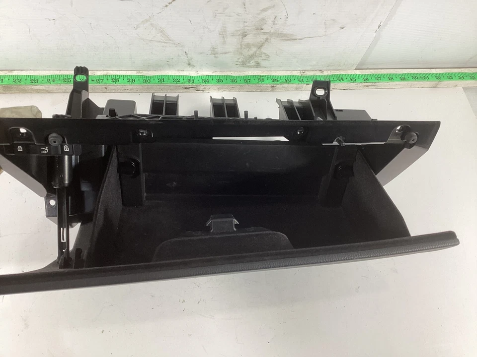 2009-2013 BMW 328I XDrive Glove Box Storage Compartment 7075479 OEM . - Image 4 of 4