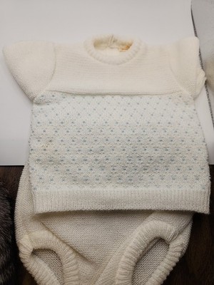 White 2 piece baby sweater set In Original Box Brand Renro Made In Italy