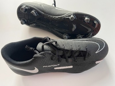 Nike Phantom GT2 Club FG/MG Herren- Jugend-Fußballschuhe schwarz Gr. 40 NEU