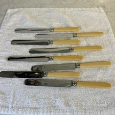 8 Vintage STAINES Firth Stainless Faux Bone Bakelite Handle  Bread Knives