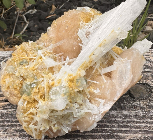Large Natural Mineral Stilbite/Heulandite with Quartz & Green Apophyllite