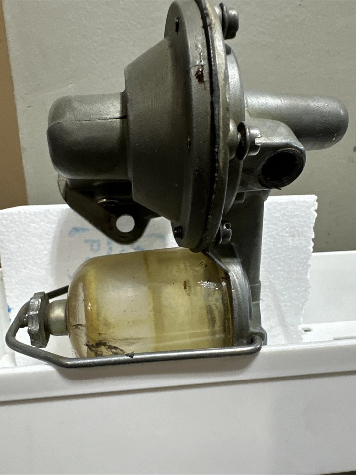 Винтажный Lincoln или Ford? Топливный насос с плоской головкой, как есть, 50-е? - Изображение 4 из 4