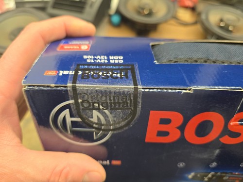BOSCH 12V 2 Piece Drill Impact Driver Combo Kit 0615990L1G + 2x 2.0Ah Batteries - Picture 3 of 6