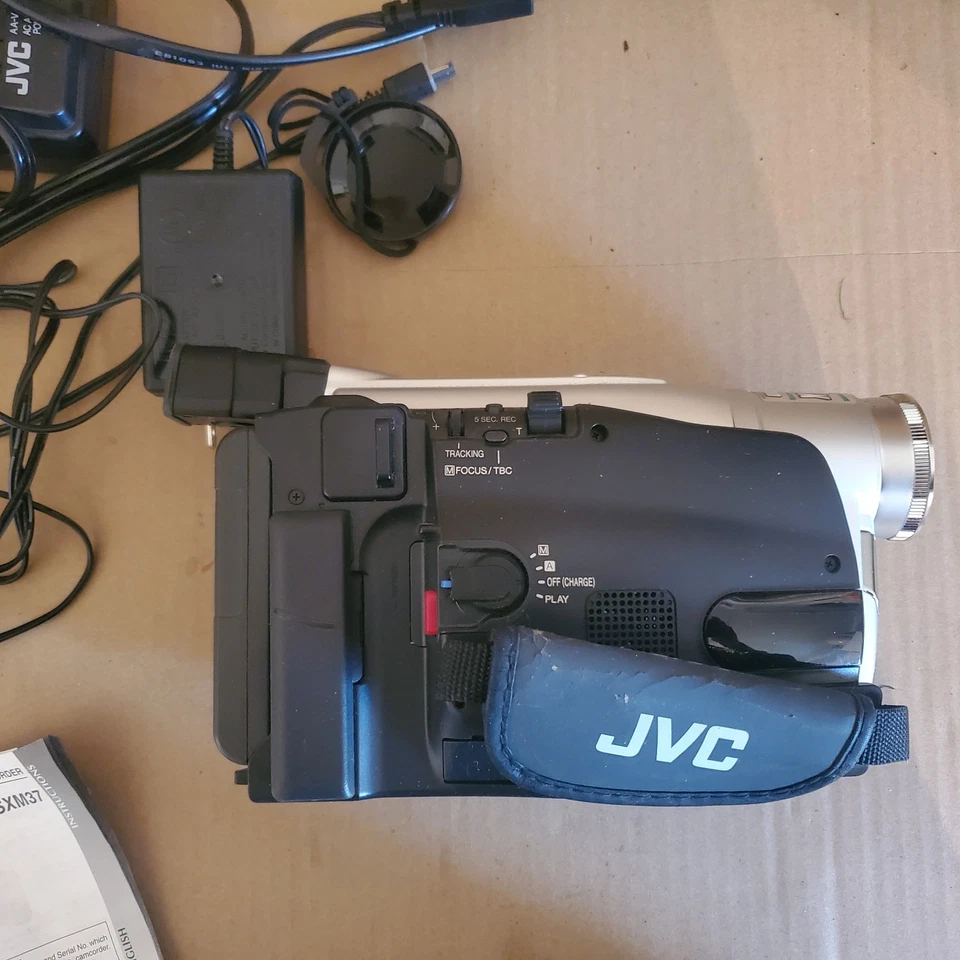 JVC Video Camcorder Super VHS Untested AC Adapter plus battery Charger - Image 3 of 3