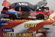 MIKE SKINNER 2000 ARMY ARMED FORCES LOWES 1/24 ACTION DIECAST BANK CAR 1/2,508