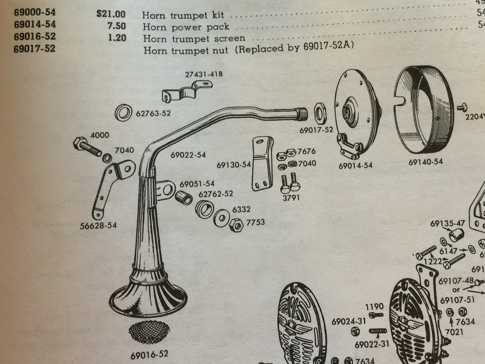 Harley Panhead Trumpet Style 6 Volt Chrome Horn Kit. 1948-64