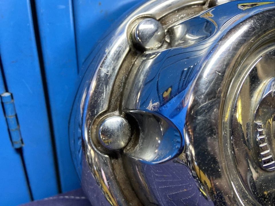 (1) Tapa central de rueda de buje de camioneta Dodge Ram 94-97 y 98-01 OEM 2500 3500 Cummins Foto 2 de 4