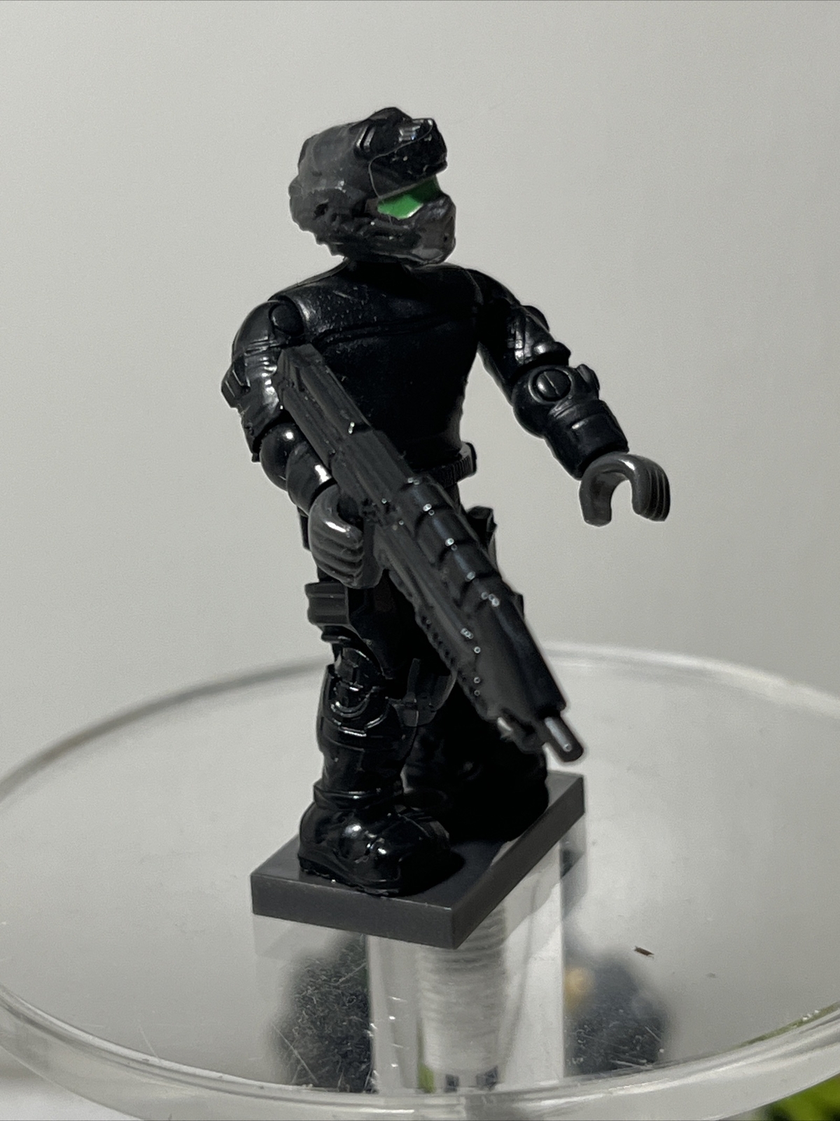 Picture 11 of 24