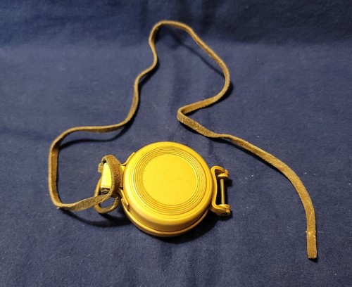 Original WW2 Compass Superior Magneto Corp Gold Toned Works! - Picture 4 of 11