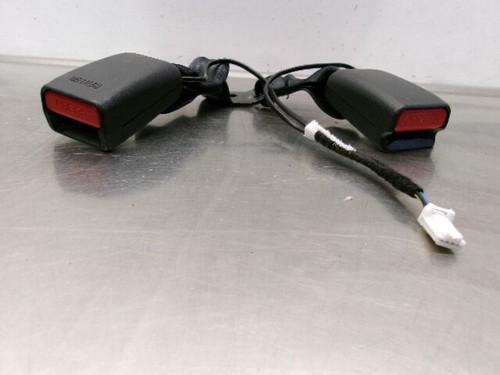 NISSAN JUKE 2020 Seatbelt Centre Rear 888436PA0A: 76363 - Picture 2 of 2