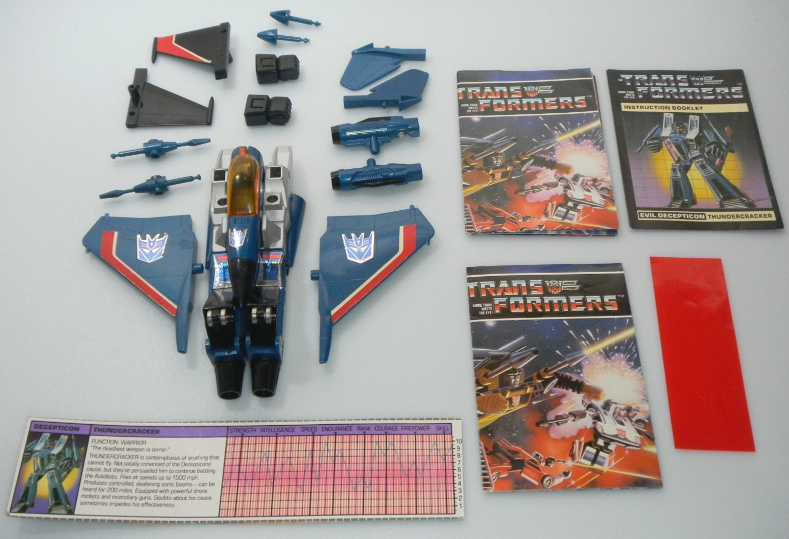 Vintage 1984 Thundercracker Transformers G1 100% Complete Figure & Tech Specs