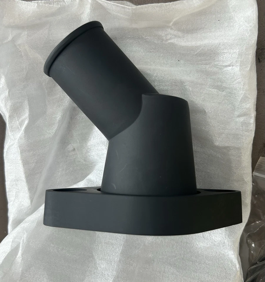 Weiand bloco pequeno/bloco grande Chevy pescoço de água de alumínio 45 graus preto - Imagem 4 de 4