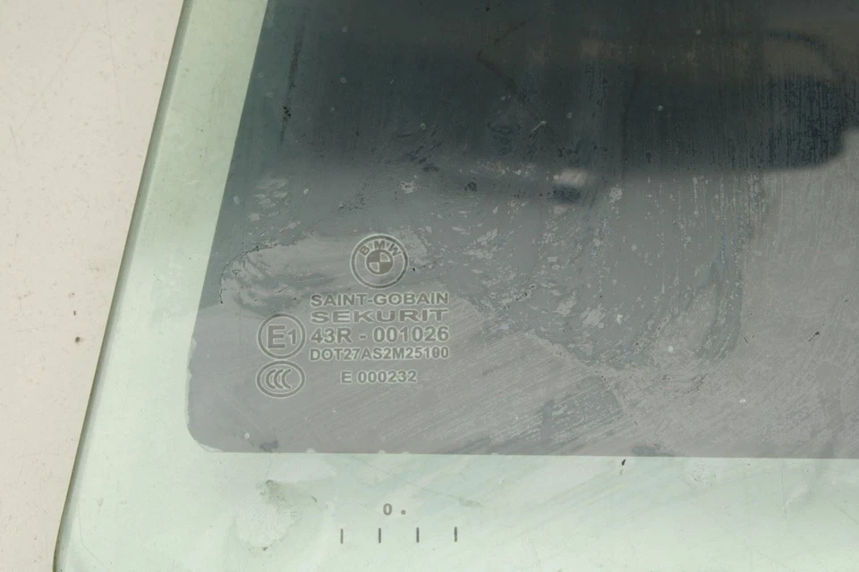 BMW 750LI xDrive 2010-2015 puerta trasera izquierda lado conductor ventana cristal 51357182093 Foto 2 de 4