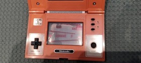 Nintendo Game & Watch Donkey Kong Multi Screen with Original Box + Instructions