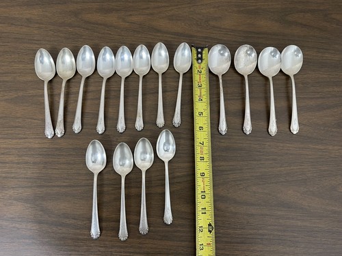 Gorham 40 pcs Set Vintage Silverplate Cavalier Flatware 1937 w/ Orig Case - Picture 9 of 12
