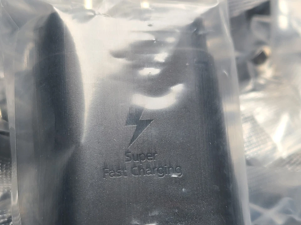 100x 25w USB-C Super Fast Charge Wall Adapters Type PD Charger Bulk Wholesale - Image 3 of 3