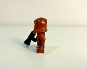 LEGO Star Wars Jawa with Gold Badge Minifigure (75059 75136) sw0590