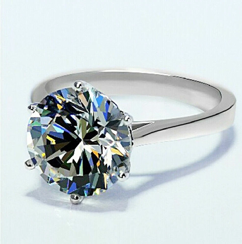 Anillo de boda solitario de diamantes creado en laboratorio redondo de seis puntas de 5 quilates de oro blanco de 14 quilates FN Foto 3 de 4