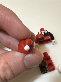 LEGO Batman 7886 Harley Quinn Minifigure Bat026 9.5/10 Condition w/ Accessories