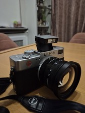 Leica Digilux 2 Camera 