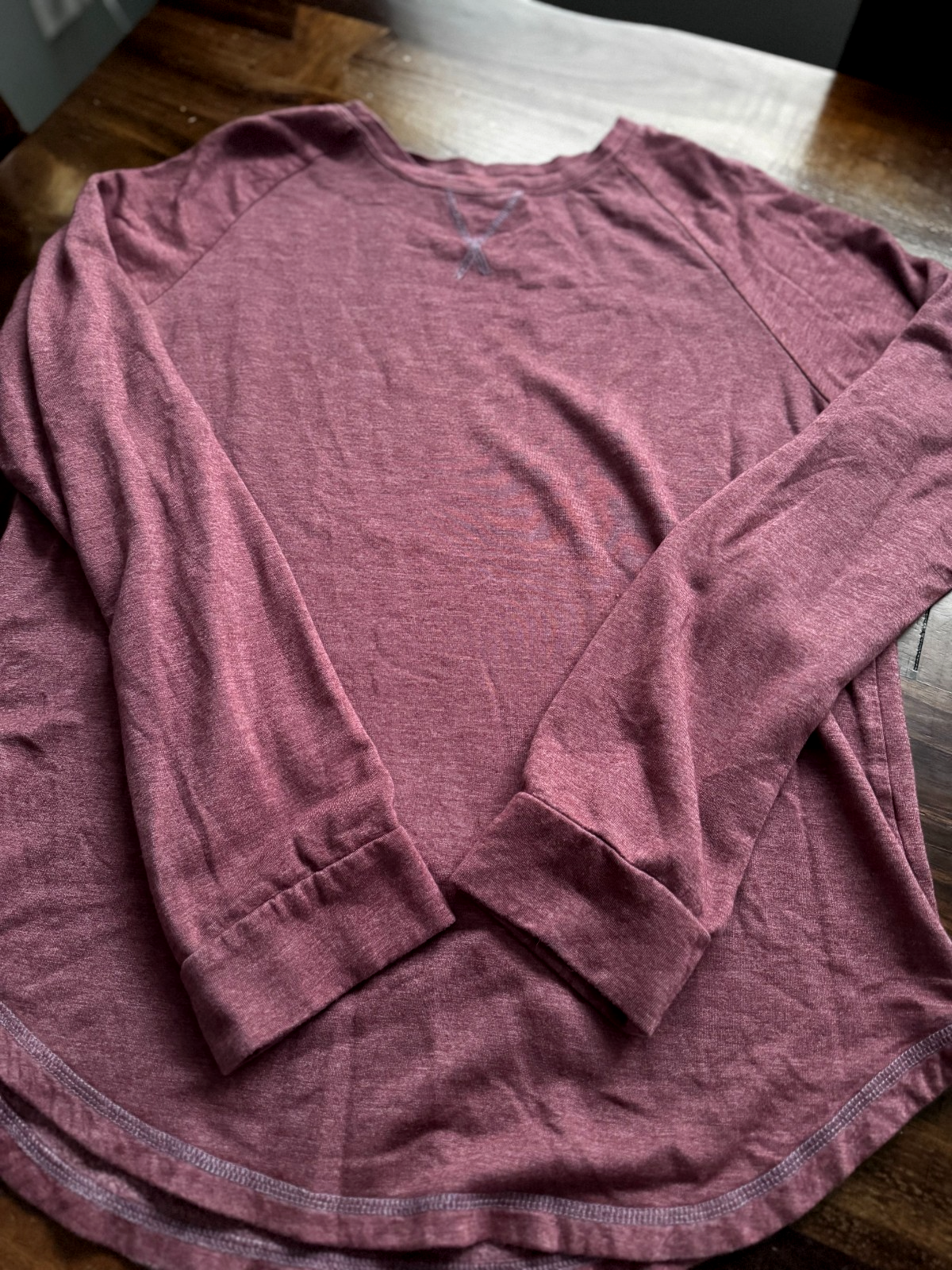 Thread & Supply Women's Long Sleeve Crew Neck Top - Size Large - Maroon ...