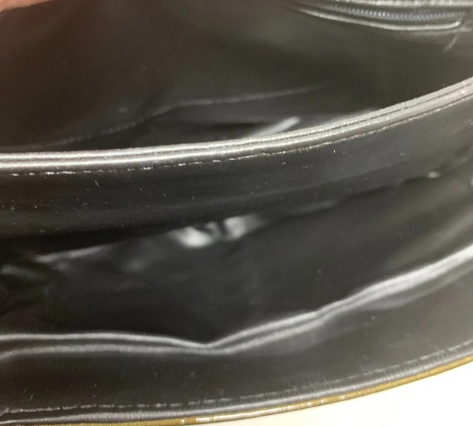 Vintage 1980's Mixed Media Metallic Studded Crossbody Messenger Style Purse — 第 4/4 张图片