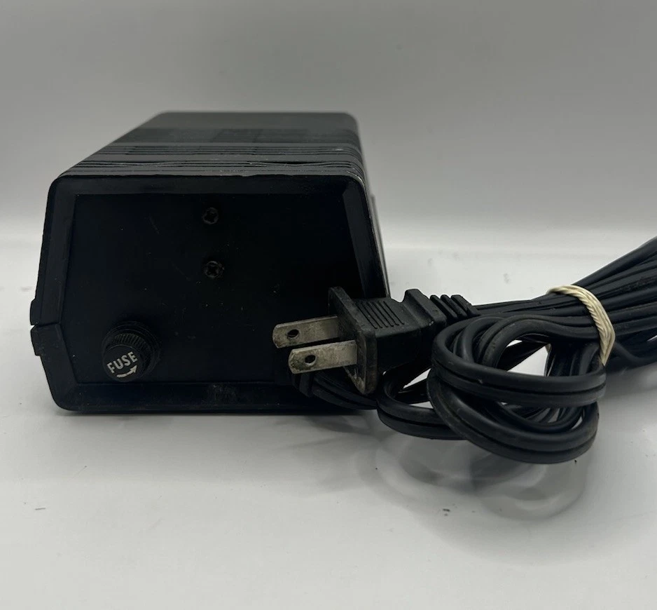 Fuente de alimentación DC regulada 3V ~ 12V MW122A 2 AMP Universal HD Fuente de alimentación DC Foto 3 de 3