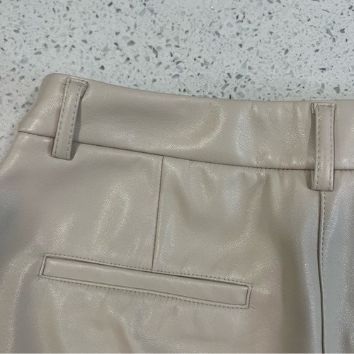 NWOT HOUSE OF HARLOW 1960 Faux Leather Pleated Bermuda High Rise Shorts | XS - Picture 10 of 10
