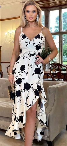 AX Paris (16) Neu mit Etikett Schwarz & Creme Blumen Midikleid
