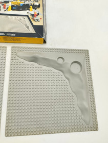 LEGO 305 Two Crater Plates BOX ORIGINAL BOX Classic Space Space 928 924 926