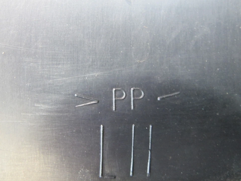 00-05 TOYOTA MR2 SPYDER ZZW30L JUEGO DE 2 PLACAS SEPARADORAS TRASERAS PANEL DE MOLDURA OEM Foto 4 de 4