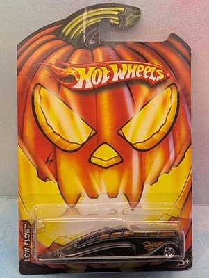 2010 Hot Wheels Halloween Fright Cars LOW FLOW  Black Pumpkin Grave Yard Tour