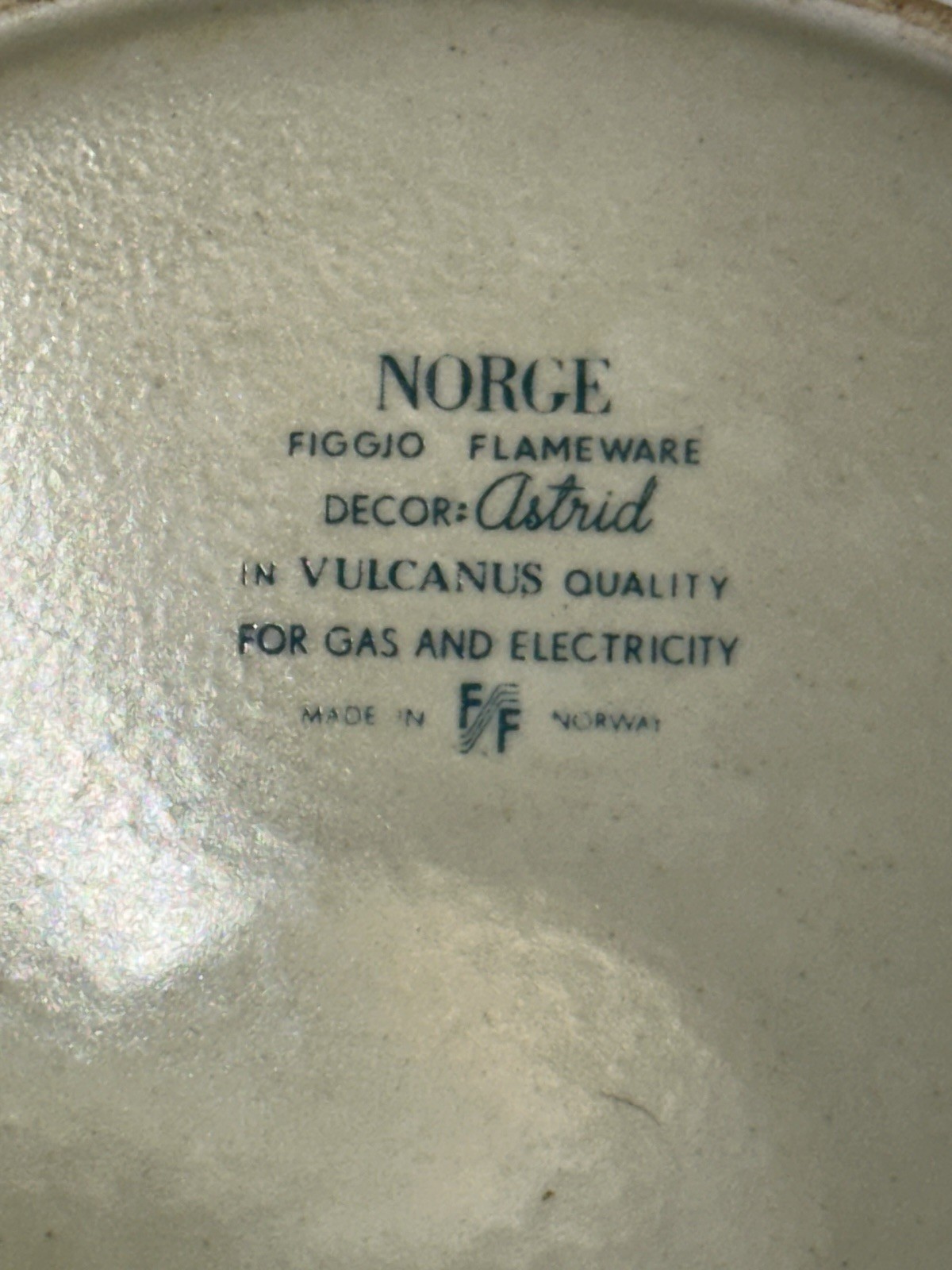 Vtg Norge Figgjo Flint Flameware  Astrid Replacement Lid  Mid-Century Vulcanus