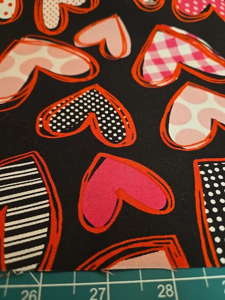 Tela Corazones Lunares Rayas Rosa Rojo Negro Día de San Valentín por Media 1/2 Yarda  Foto 4 de 4